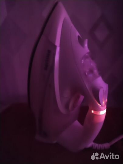 Прекрасный топовый утюг Филипс