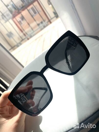 Солнцезащитные очки dior