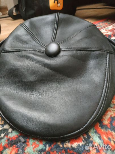 Мужская кожаная кепка