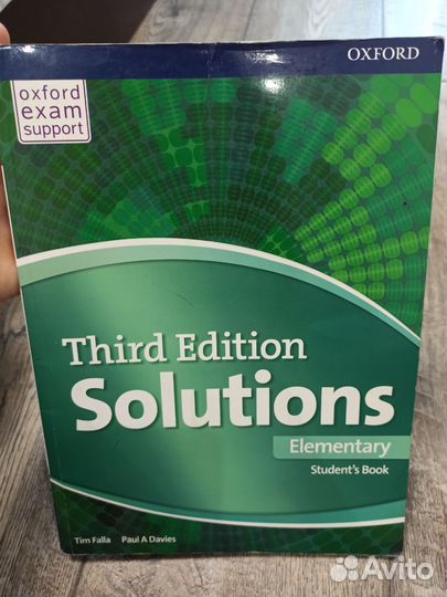 Учебник английского языка Solutions Elementary