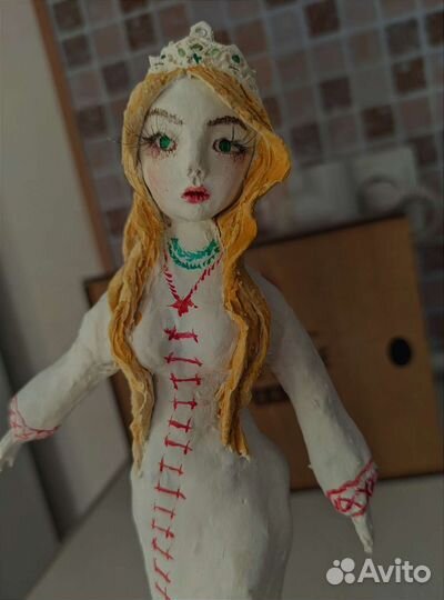 Статуэтка ручной работы 