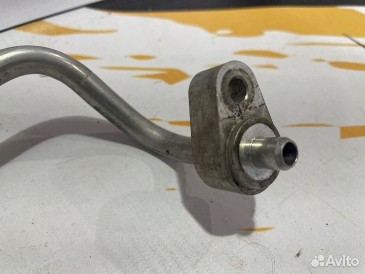 Трубка кондиционера S Mercedes W222 3.0D 2017