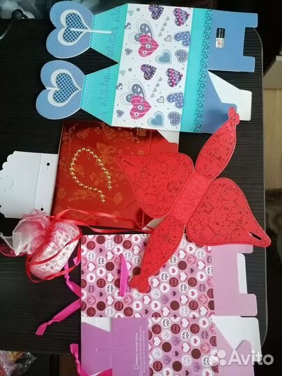 Подарочные пакеты, коробочки
