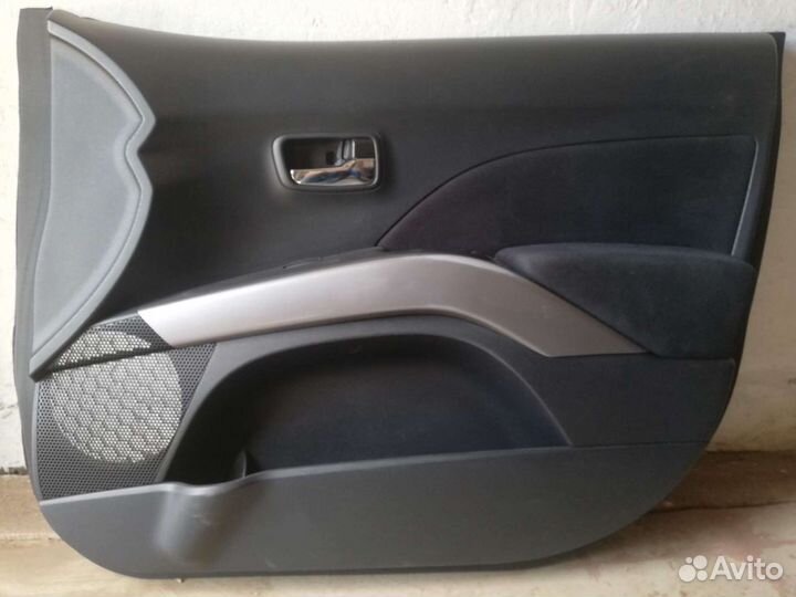 Мицубиси Оутлендер хл