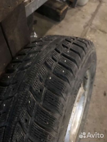 Kumho I'Zen KW22 235/65 R16 98T