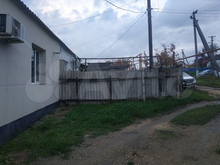 2-к. квартира, 40 м², 1/1 эт.