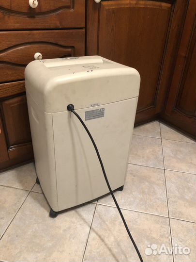 Шредер для бумаги pro kgb 2005c