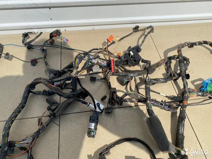 Проводка подпанельная Ford Focus 2