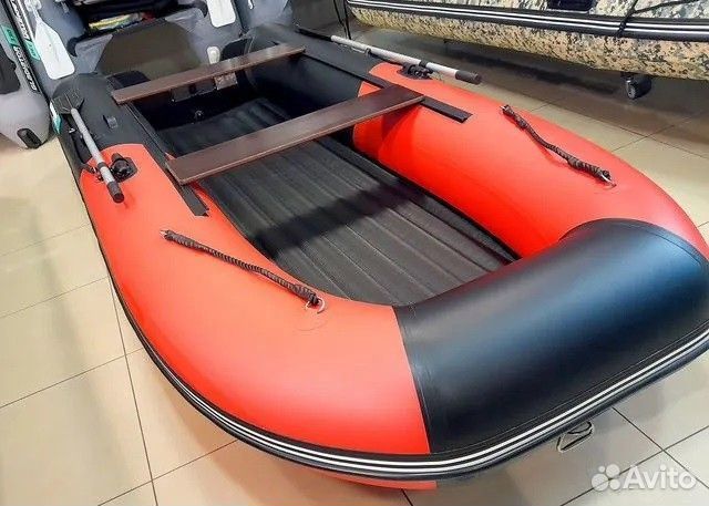 Лодка пвх Gladiator E350S красно/черный