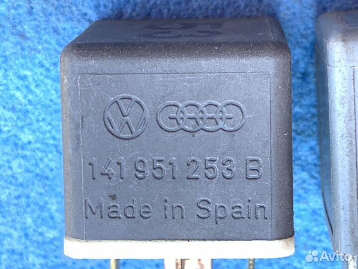 Audi A3 (8L1) 1996-2003г реле