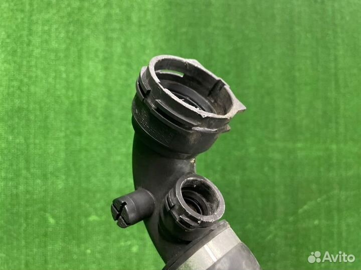 Патрубок радиатора Bmw X5 E53 M54B30 2005