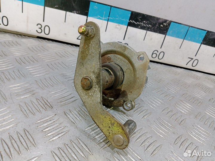 Б/У Рычаг переключения передач (кулиса)#003