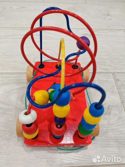 Развивающие игрушки для малышей