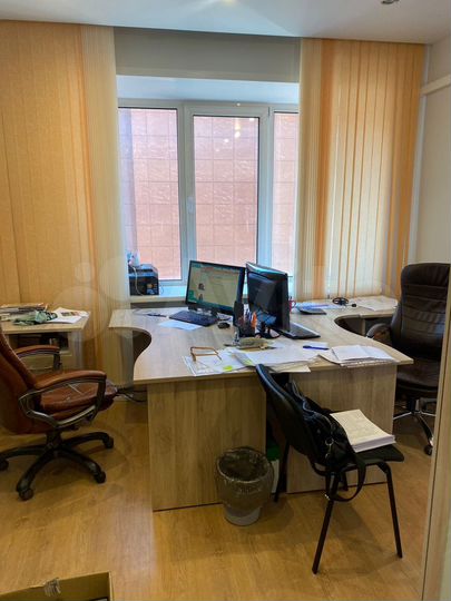 Офис, 371.68 м²