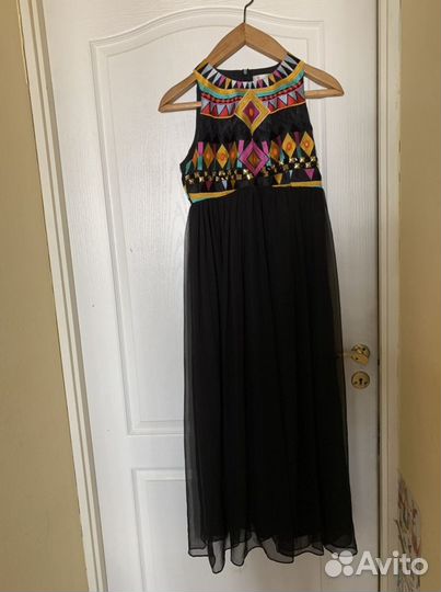 Вечернее платье