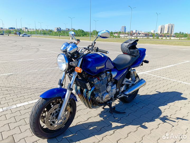 Yamaha XJR 1300