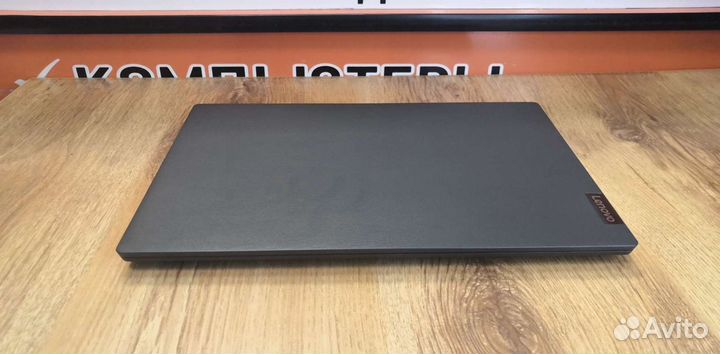 Ноутбук lenovo новый 15,6