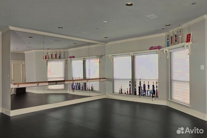 В спортзал зеркало