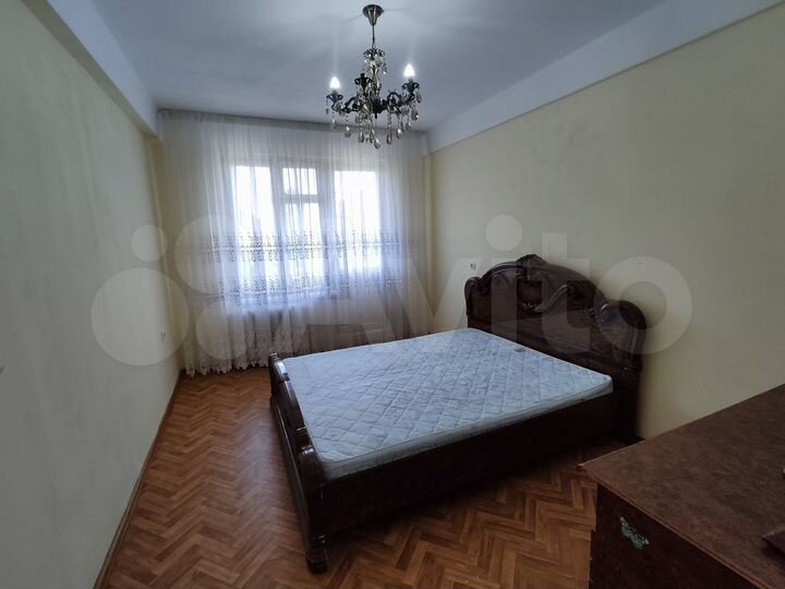 2-к. квартира, 52 м², 4/5 эт.