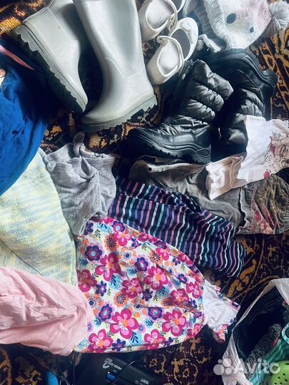 Вещи и обувь на девочку 2-3-4