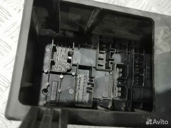 Блок предохранителей Chevrolet Lacetti 2004-2013