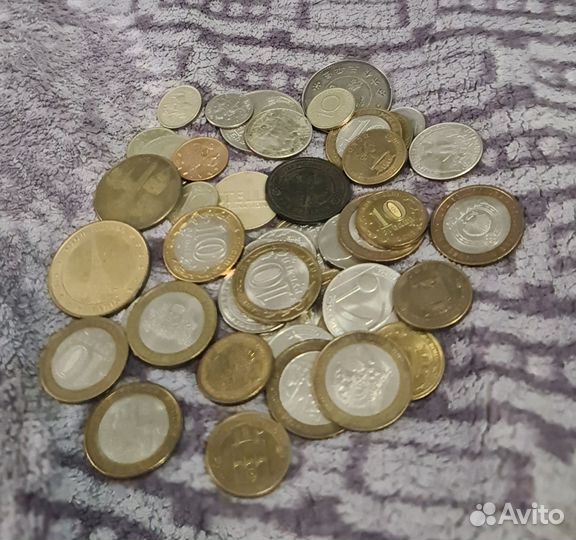 Юбилейные и старые монеты