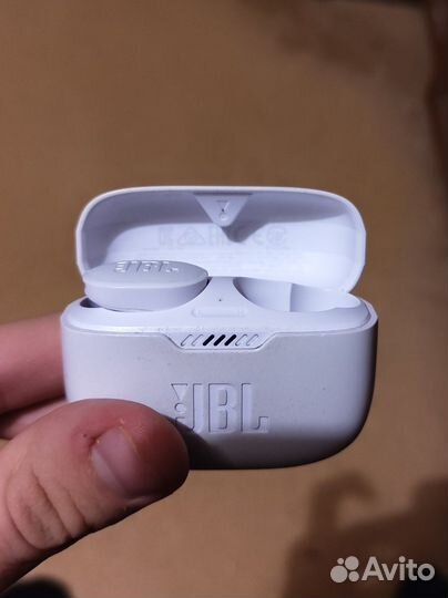 Наушники JBL tune130NC TWS