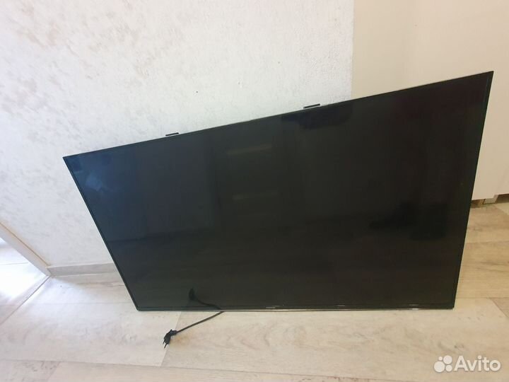 Телевизор samsung SMART tv 48D