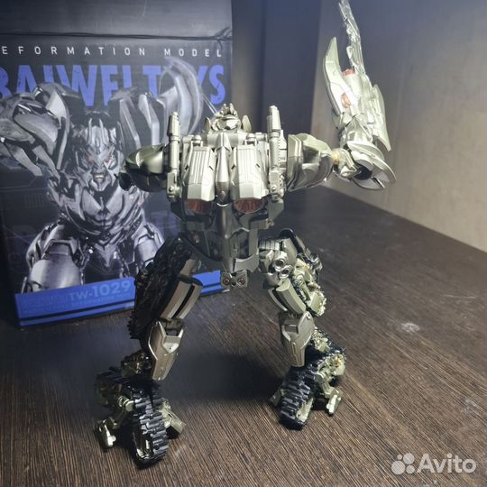 Робот-Трансформер Мегатрон