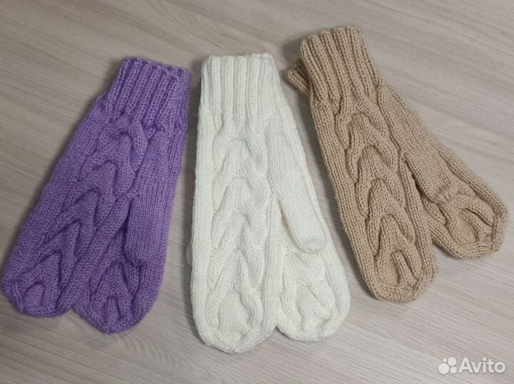 Варежки женские новые