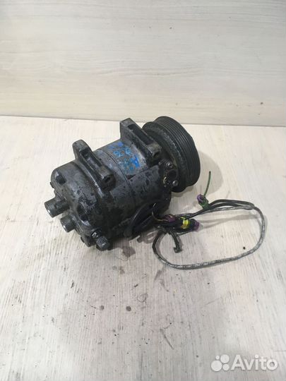 Компрессор кондиционера Ауди 100 С4 ABC