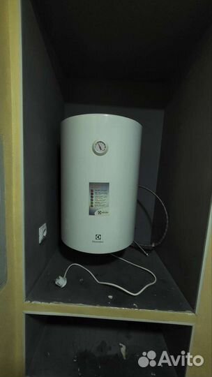 Водонагреватель Electrolux EWH 80 DRYver