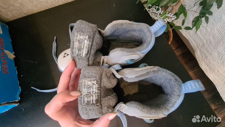 Лыжные ботинки