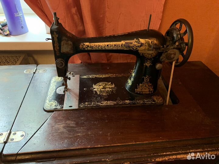 Швейная машинка singer