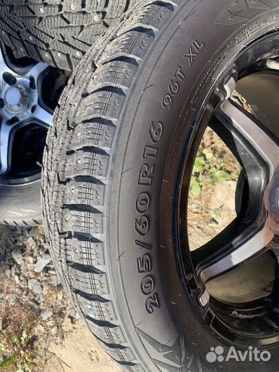 Колеса в сборе r16 205 60 зимние шипованные