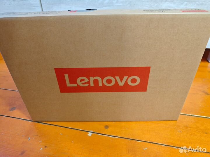 Lenovo IdeaPad Slim 3 i3-1305U/8Gb/SSD256Gb