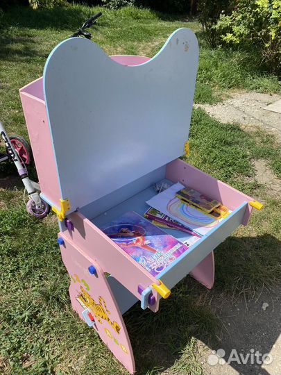 Детский столик