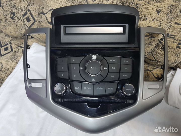 Магнитола Chevrolet Cruze