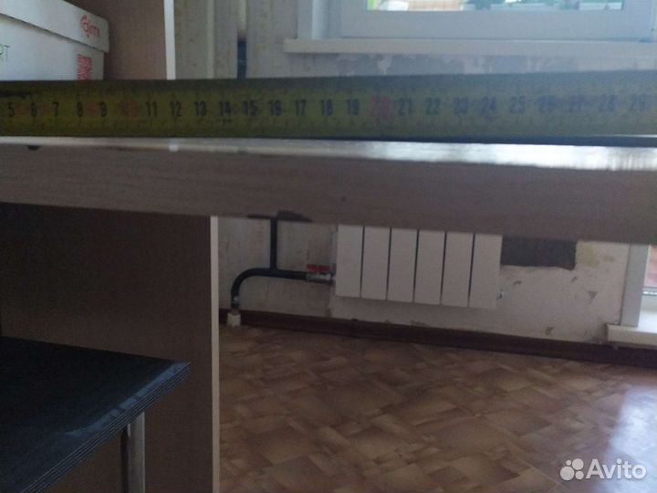 Стол письменный угловой с полками б/у