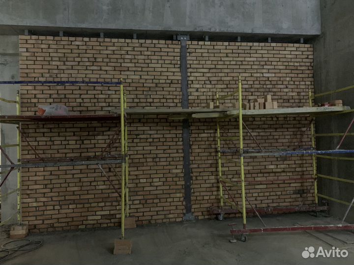 Бригада каменщиков