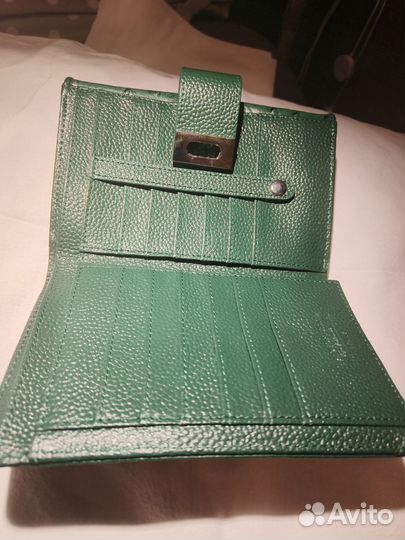 Кошелек женский натуральная кожа зеленый
