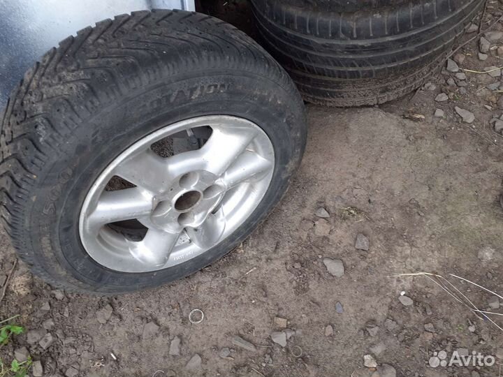 Диски на audi 80 4 шт