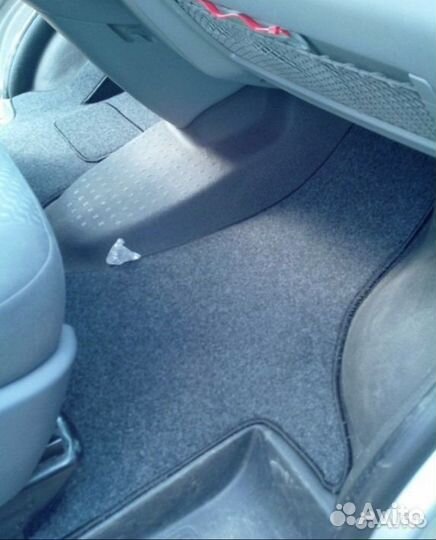 Коврики в салон Volkswagen Caravelle T5 2003-2015