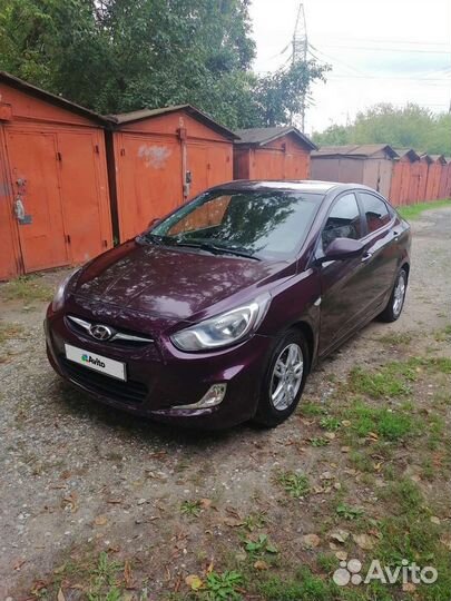 Hyundai Solaris 1.6 AT, 2014, 310 000 км