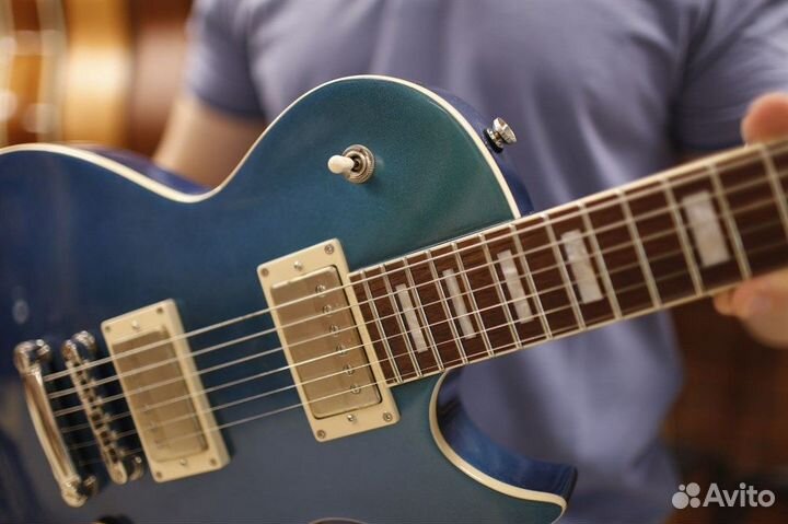 Электрогитара Cort + аксессуары