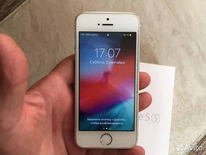 Телефон iPhone 5s