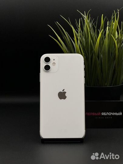 iPhone 11, 64 ГБ