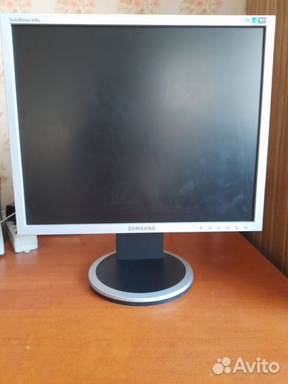 Монитор Sаmsung synсмаster 940N