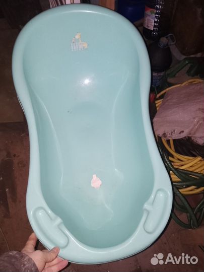 Детская ванная на подставке