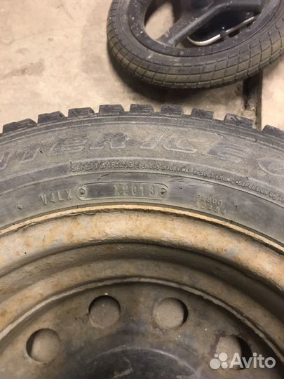 Dunlop SP Winter Ice 01 185/65 R15